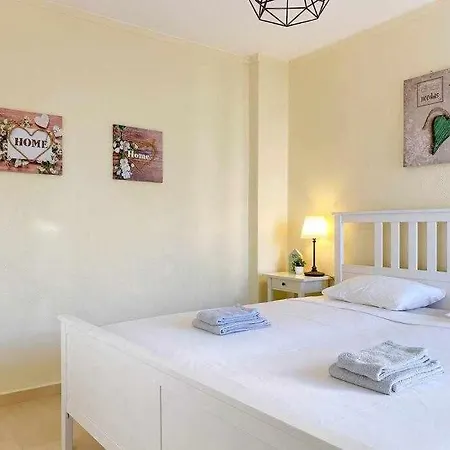 Apartamento Acrópole Apartment - 2min walk to Praia da Rocha Portimão